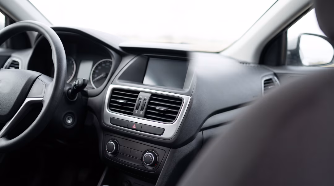 why-does-my-car-ac-blow-warm-air-in-summer